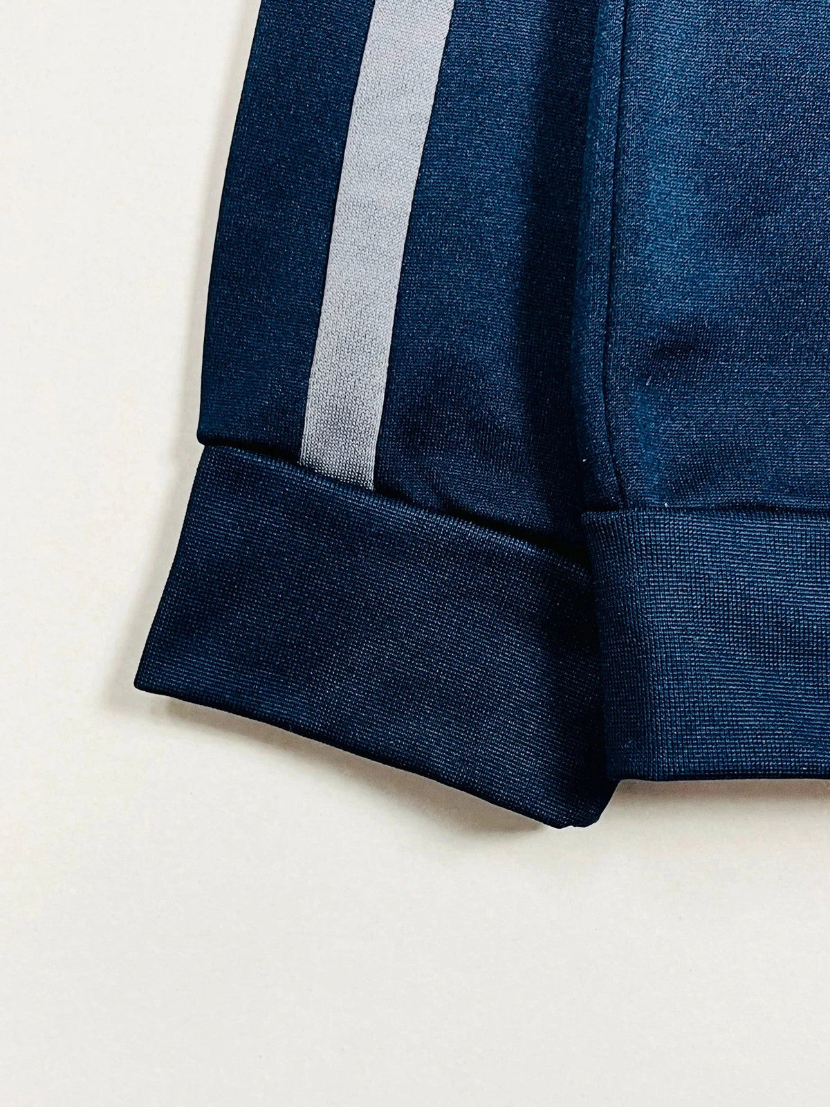 Pull Léger Adidas Bleu Marine Logo Brodé - XL (A48)