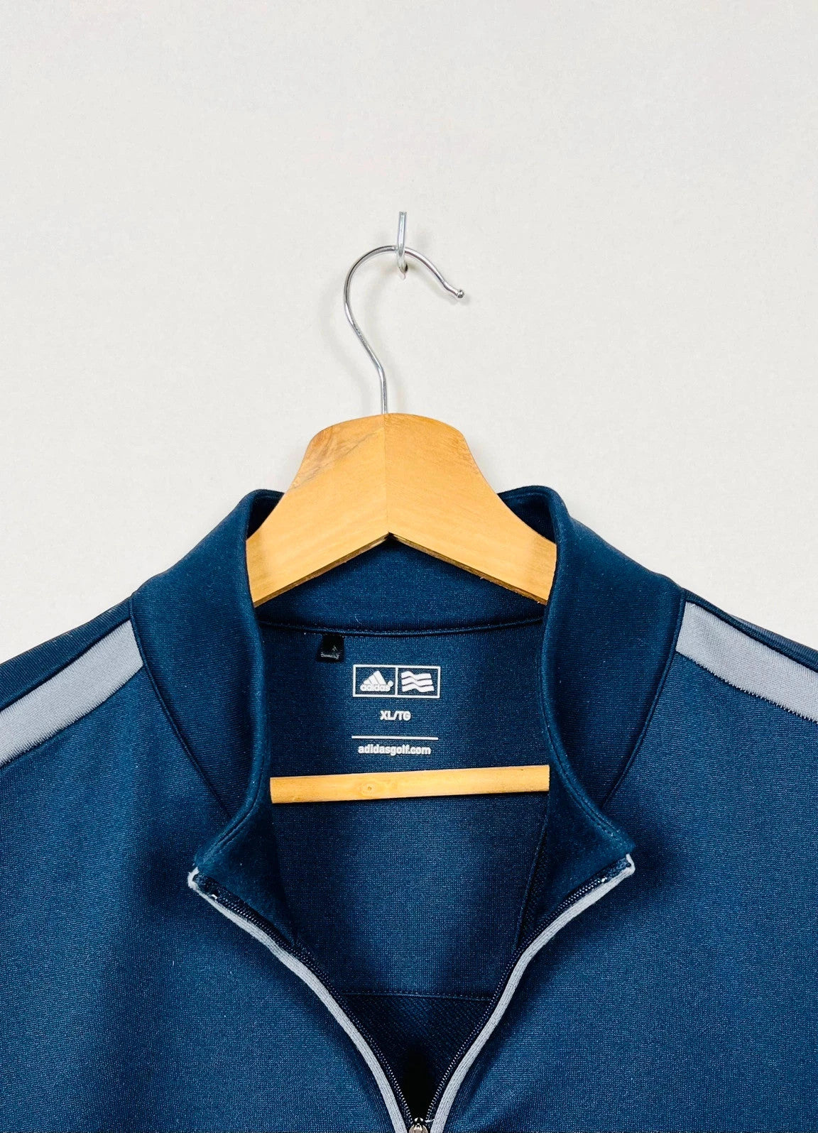 Pull Léger Adidas Bleu Marine Logo Brodé - XL (A48)
