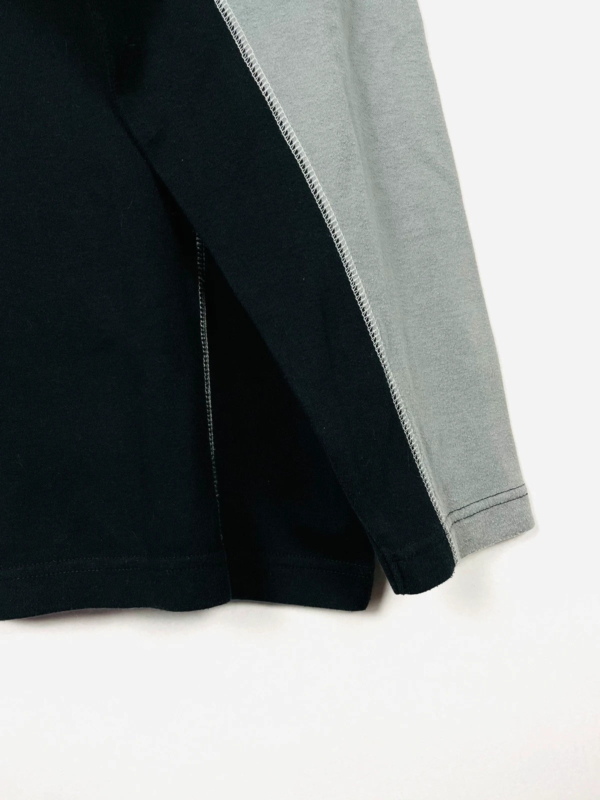 Pull Quicksilver Logo Brodé Noir - XL (A138)